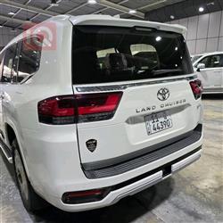 تويوتا لاندكروزر